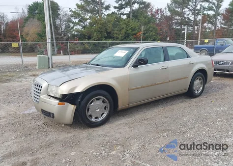 2006 Chrysler 300 Touring from USA, damaged, VIN 2C3KA53G36H141195